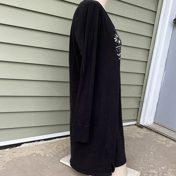 EUC Victoria’s Secret black pajamas with sequence - Picture 7 of 13